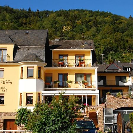 Weingut Pension Gibbert-Pohl Briedel Ruang foto
